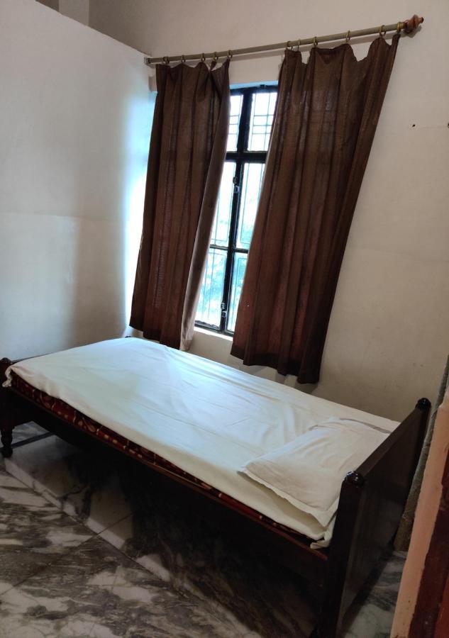 Hotel Krishan Kanhiya Jaunpur المظهر الخارجي الصورة